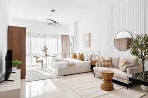 Silkhaus Bright Studio Near Silicon Central Mall